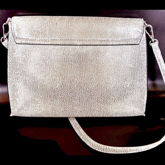 New Sole Society Shoulder Bag - Picture 4 of 6